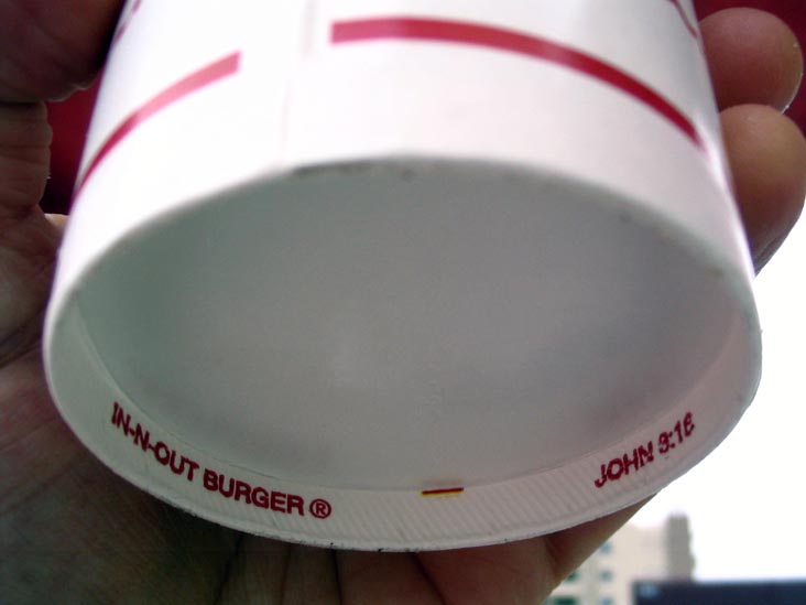 Drink cup [image lifted from bridgeandtunnelclub.com]